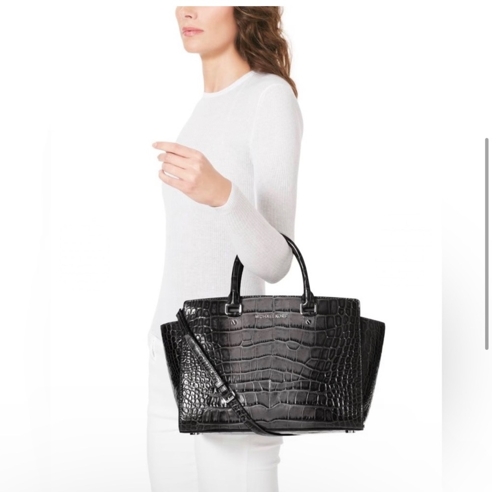 Michael kors embossed large Selma